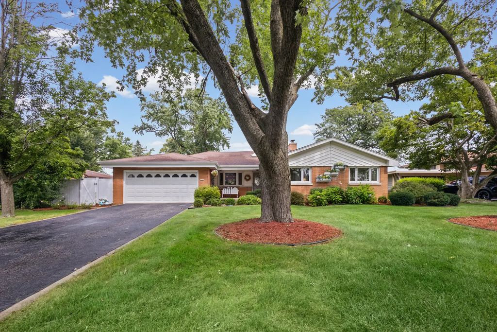 6250 W 127th Place, Palos Heights