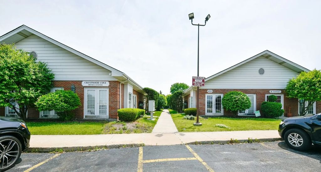 4701-4731 W Midlothian Turnpike, Crestwood