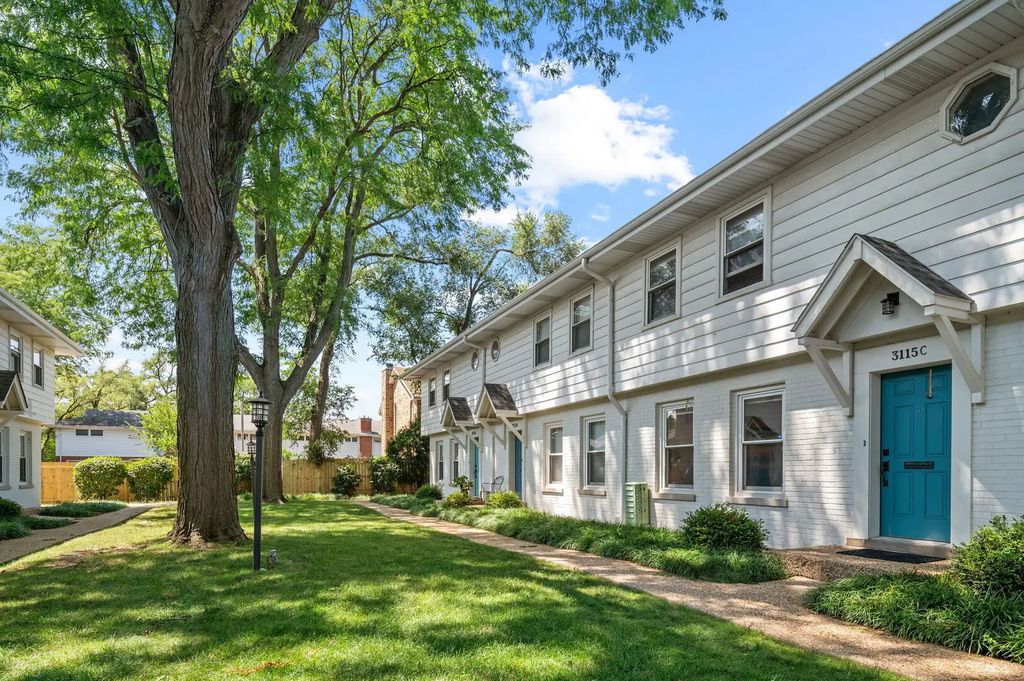 3115 Lake Avenue C, Wilmette