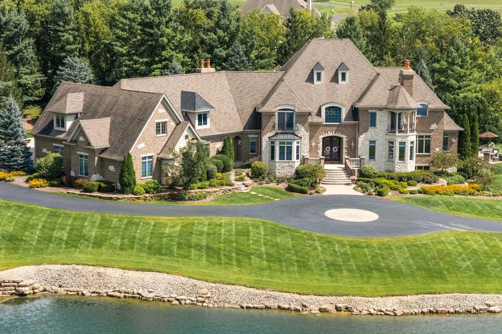4508 Farmington Lane, Johnsburg