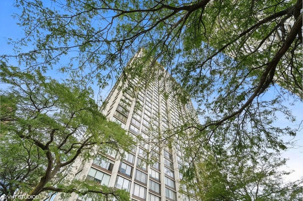 5455 N Sheridan Road 1812, Chicago