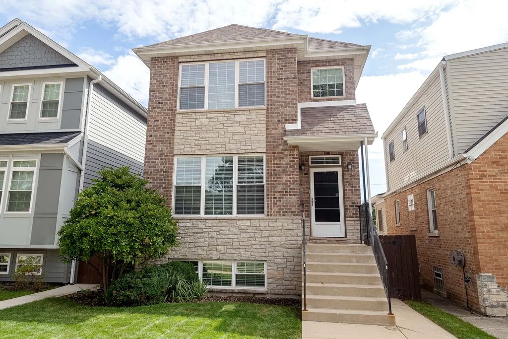 5041 N Normandy Avenue, Chicago