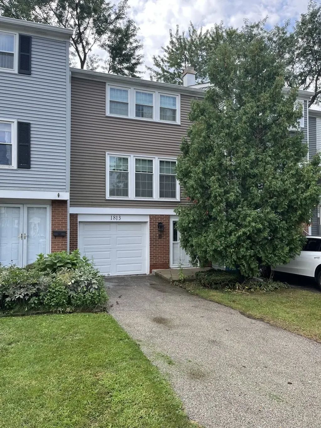 1813 Bromley Court, Schaumburg