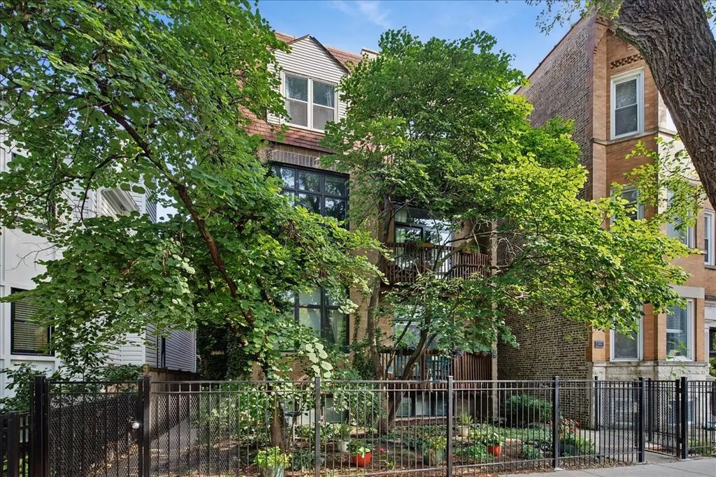 1464 W Grace Street 2f, Chicago, 60613
