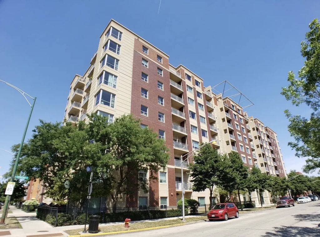 100 N Hermitage Avenue 608, Chicago, 60612