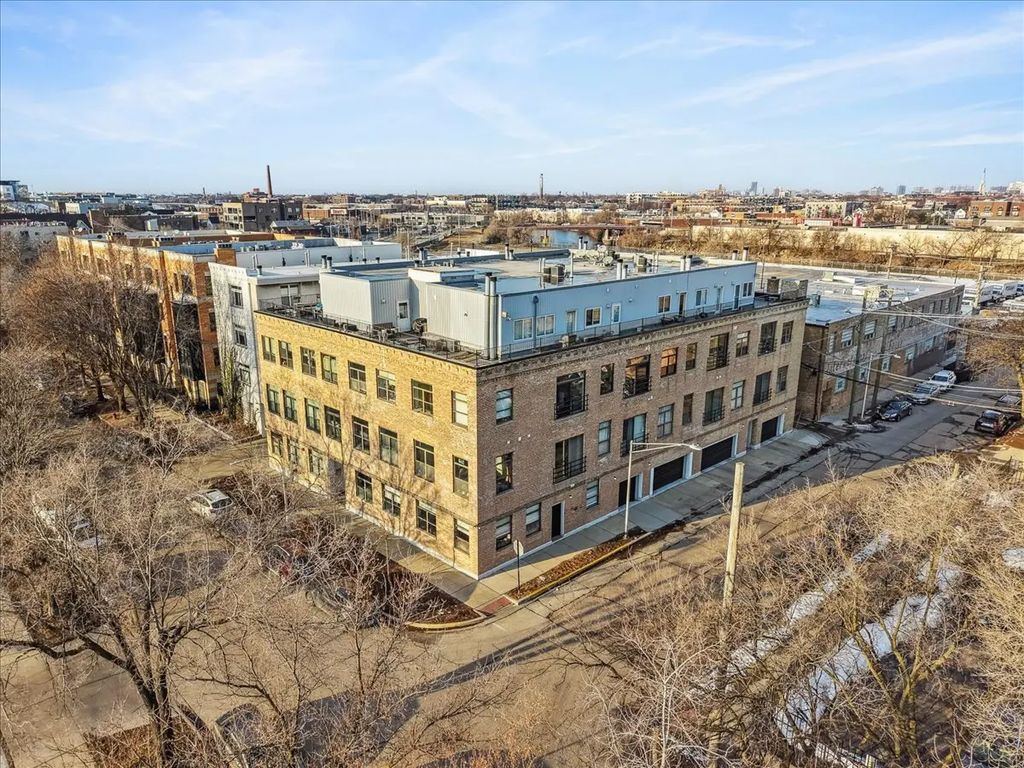 2221 N Lister Avenue 3c, Chicago, 60614
