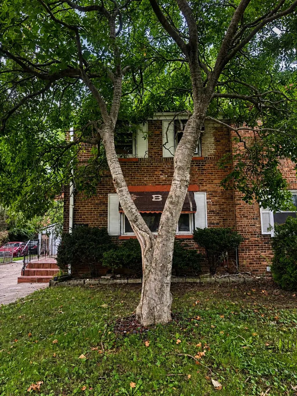 2108 E 95th Place, Chicago