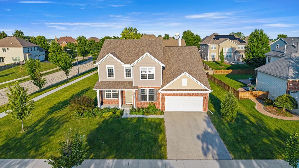 12921 Timber Wood Circle, Plainfield