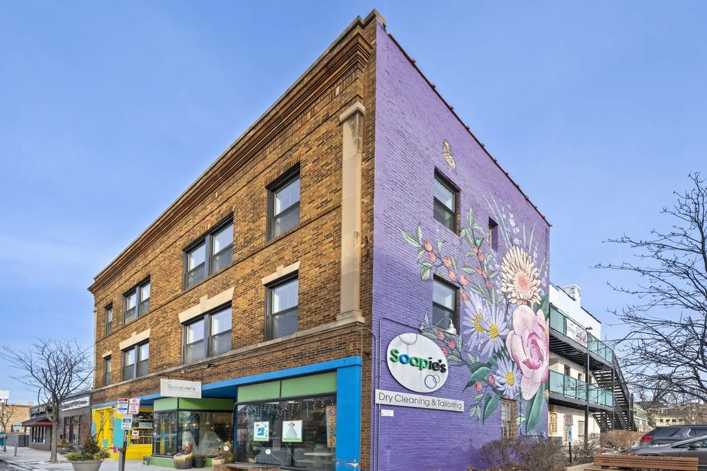 1233 Chicago Avenue 8, Evanston