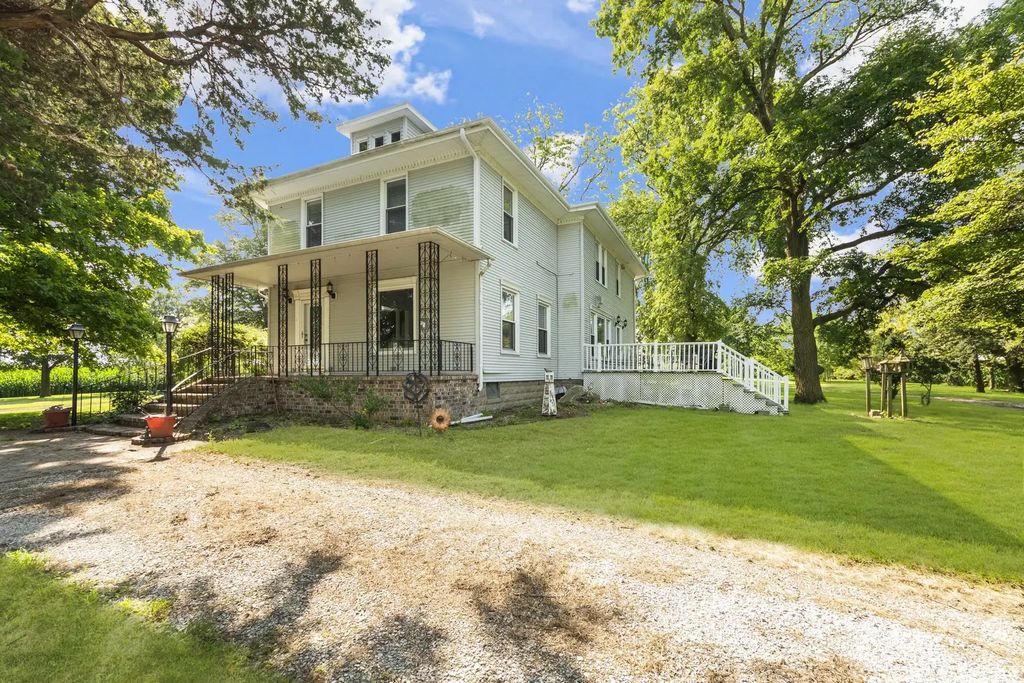 3017 County Road 2100  N, Minonk