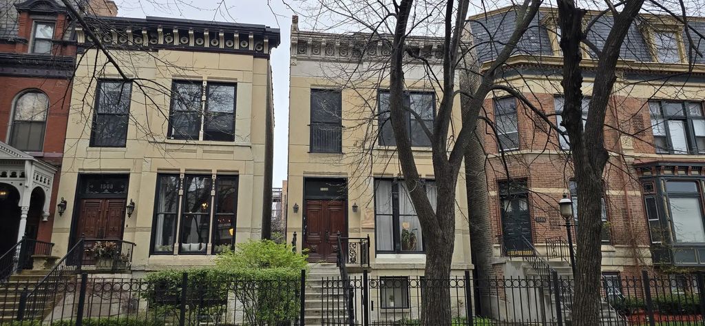1506 W Jackson Boulevard 2, Chicago, 60607