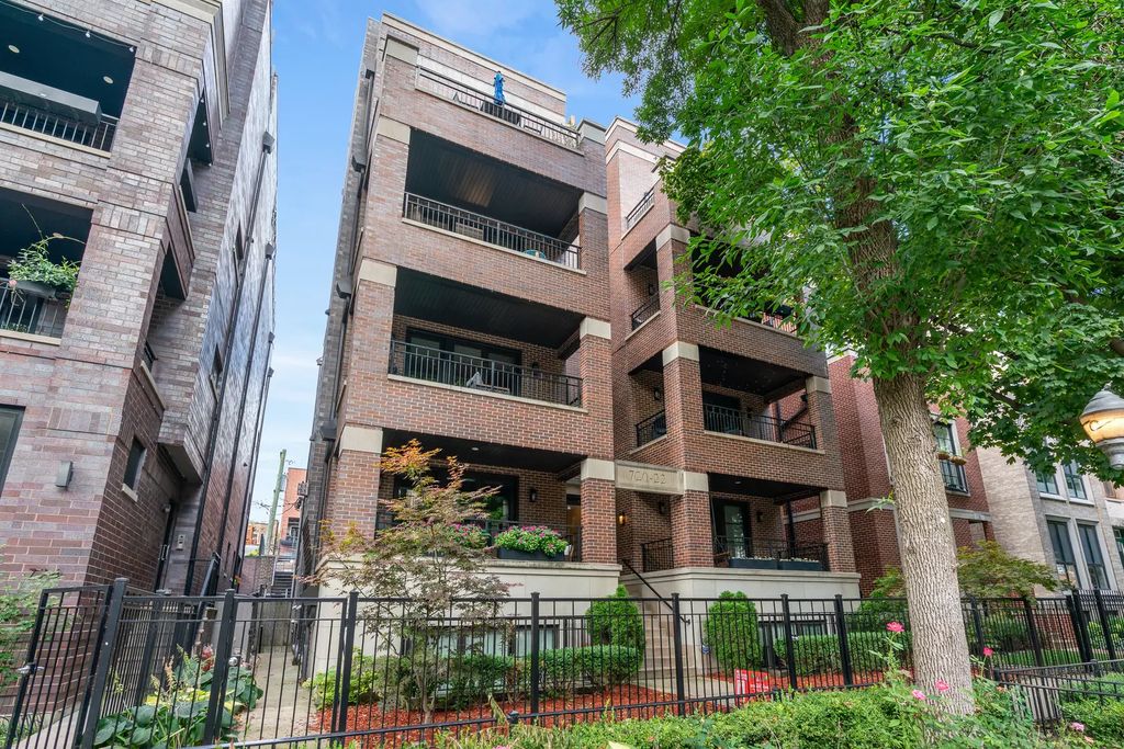 722 W Aldine Avenue 3w, Chicago