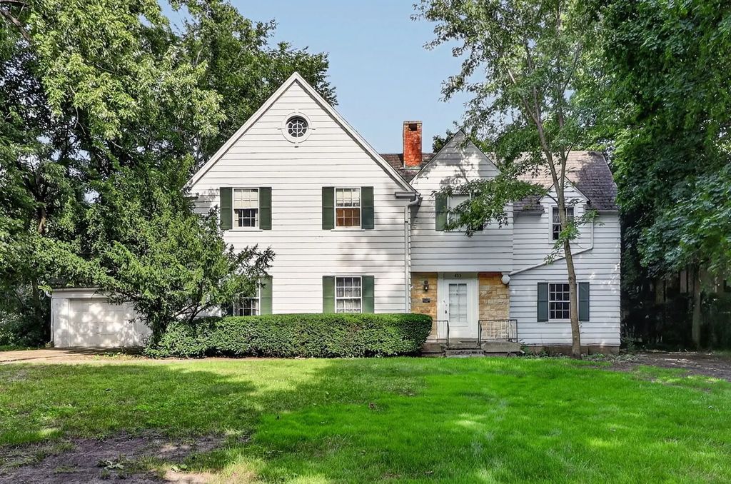 635 S Oak Street, Hinsdale