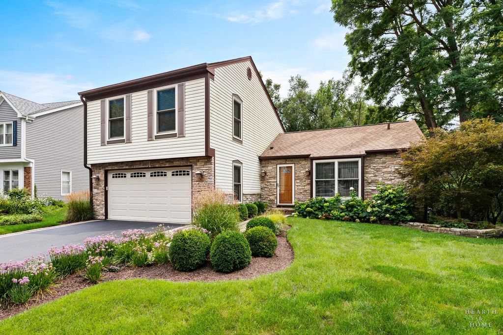 400 Old Hunt Road, Fox River Grove