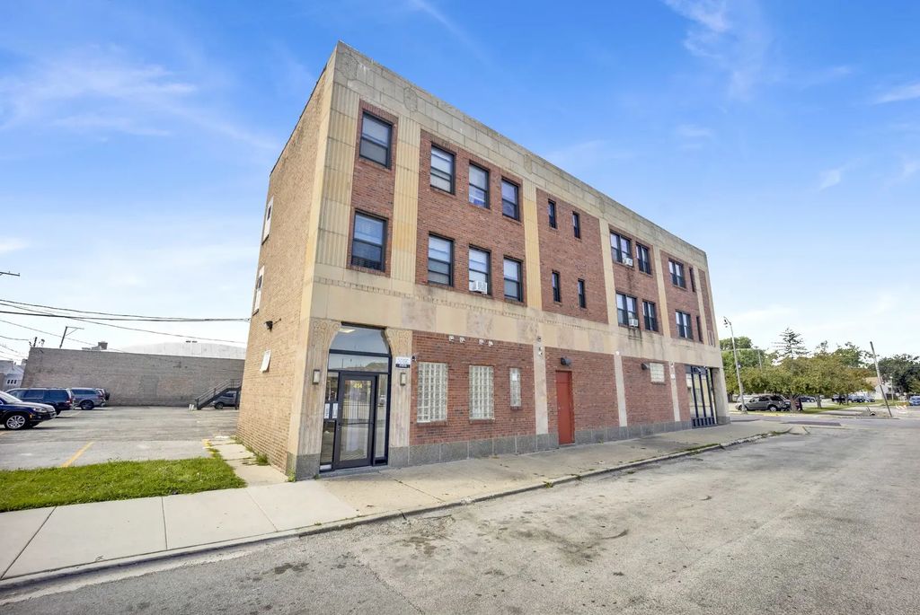 414 W Walnut Street 307, Maywood