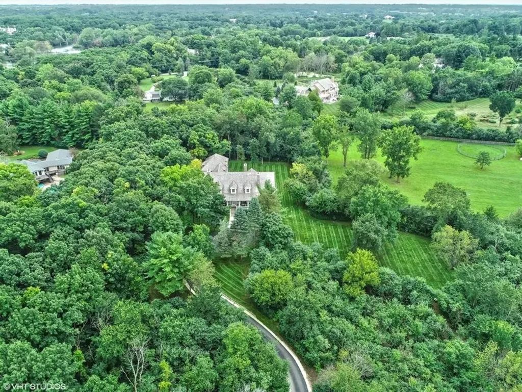 383 County Line Road, Barrington Hills