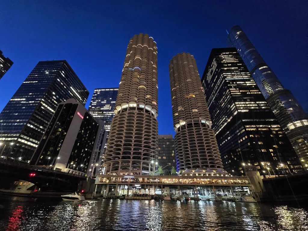 300 N State Street 3101, Chicago, 60654