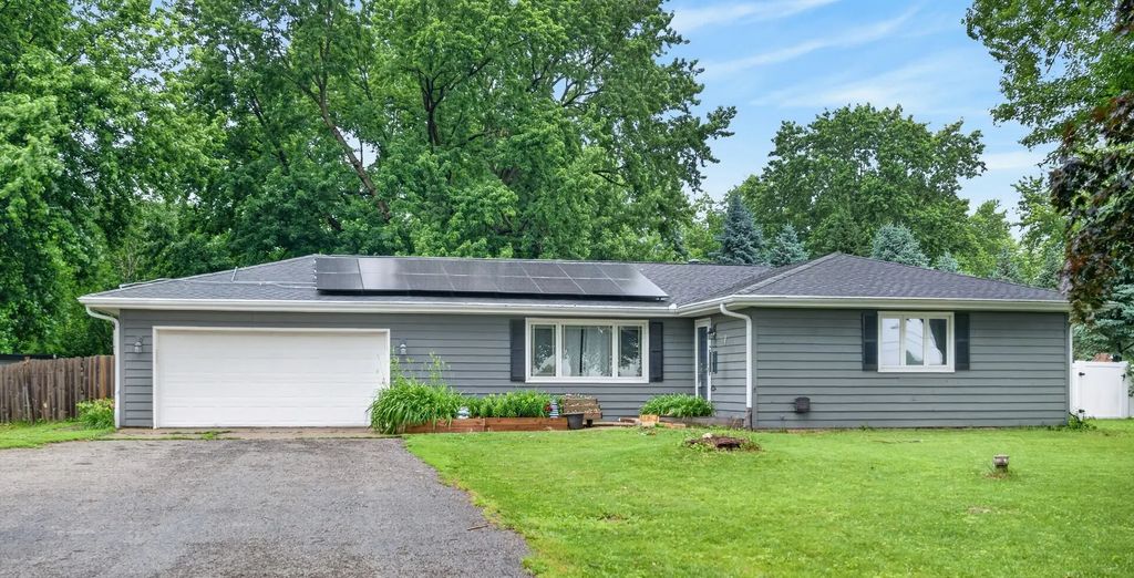 46w440 Granart Road, Big Rock
