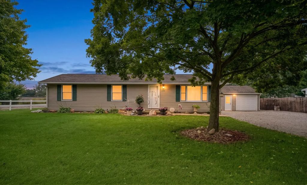 407 W Pearl Street, Thomasboro