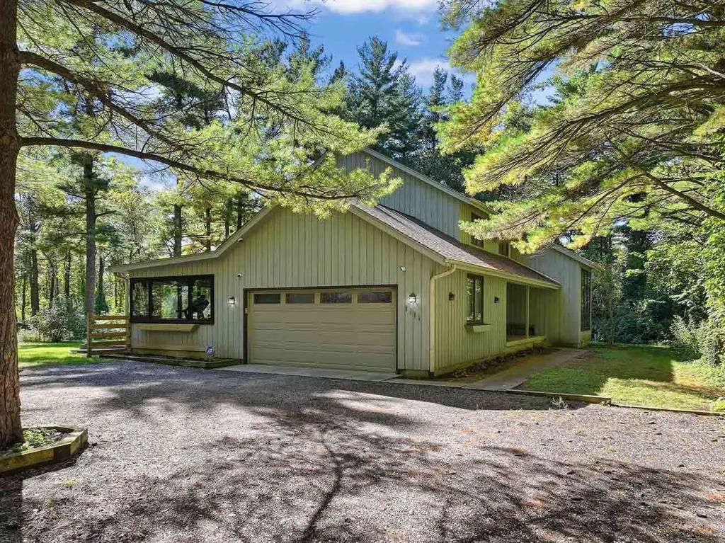 8505 Concord Drive, Bull Valley