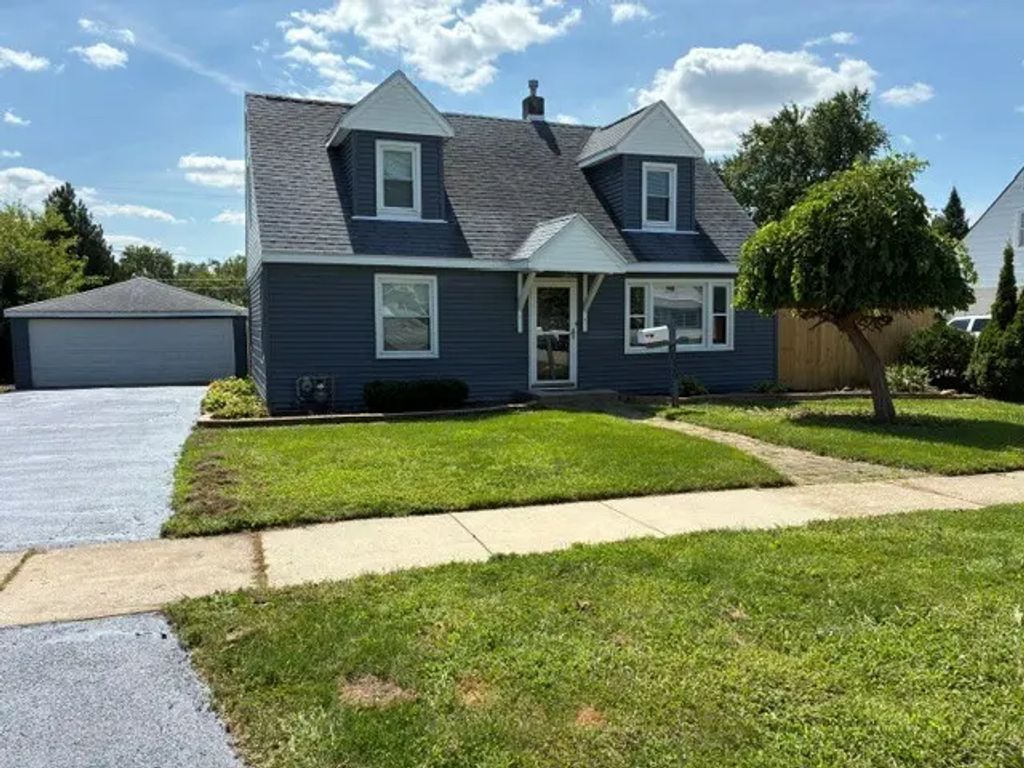 7035 W 115th Street, Worth
