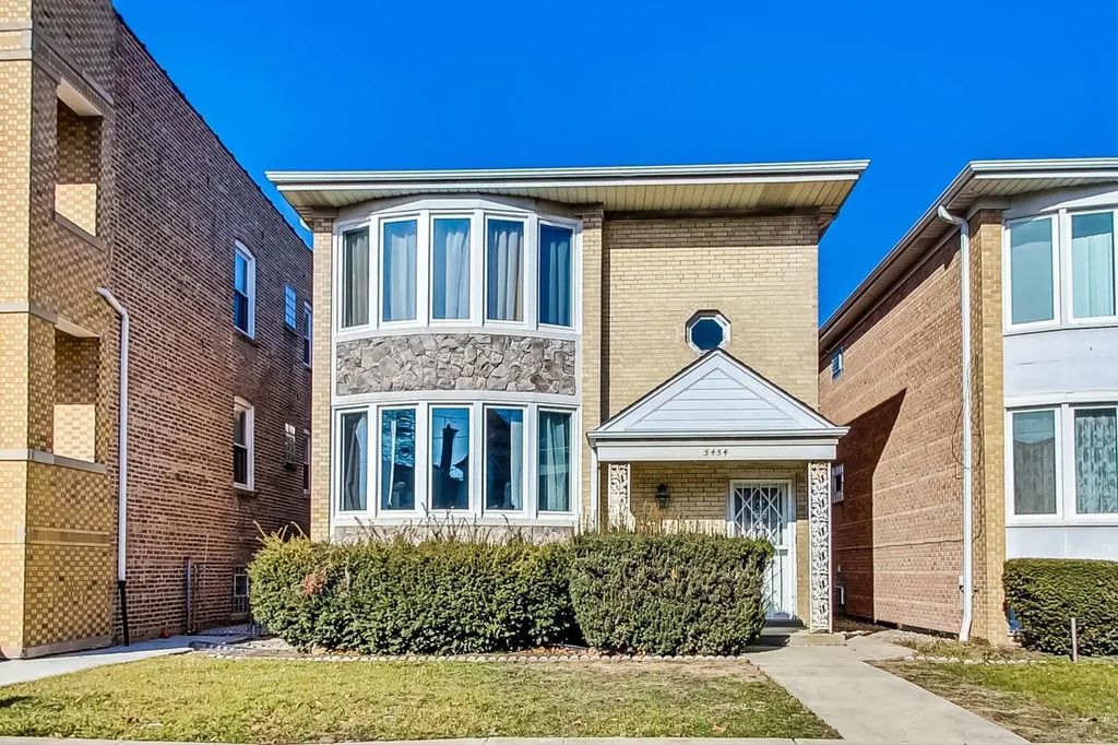 5454 W Schubert Avenue 2, Chicago, 60639