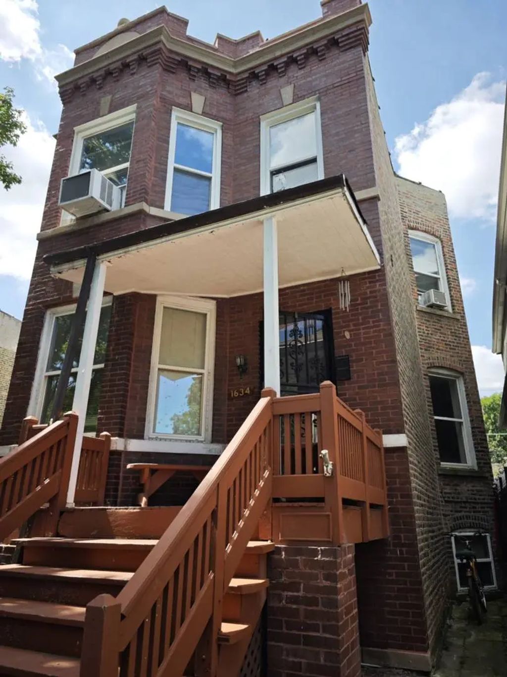 1634 N Kildare Avenue, Chicago, 60639