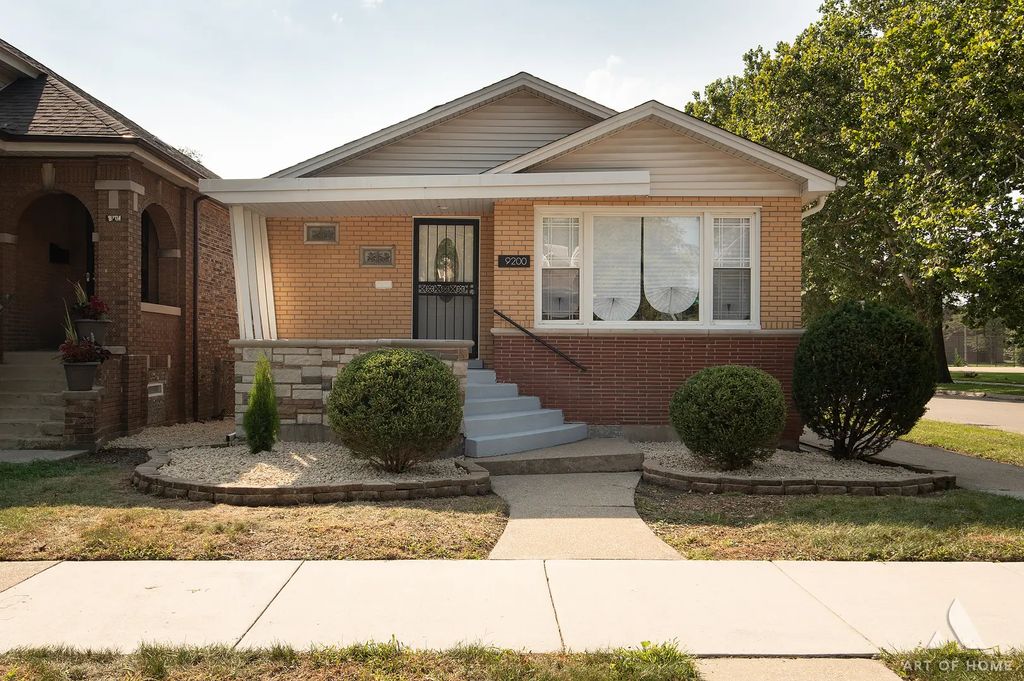 9200 S Racine Street, Chicago