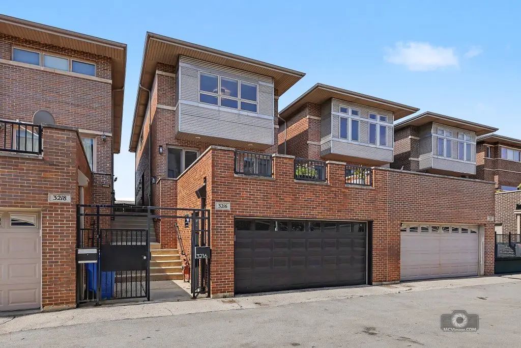 3216 S Stewart Avenue, Chicago, 60616