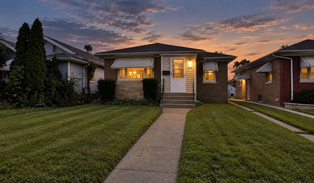 492 Price Avenue, Calumet City