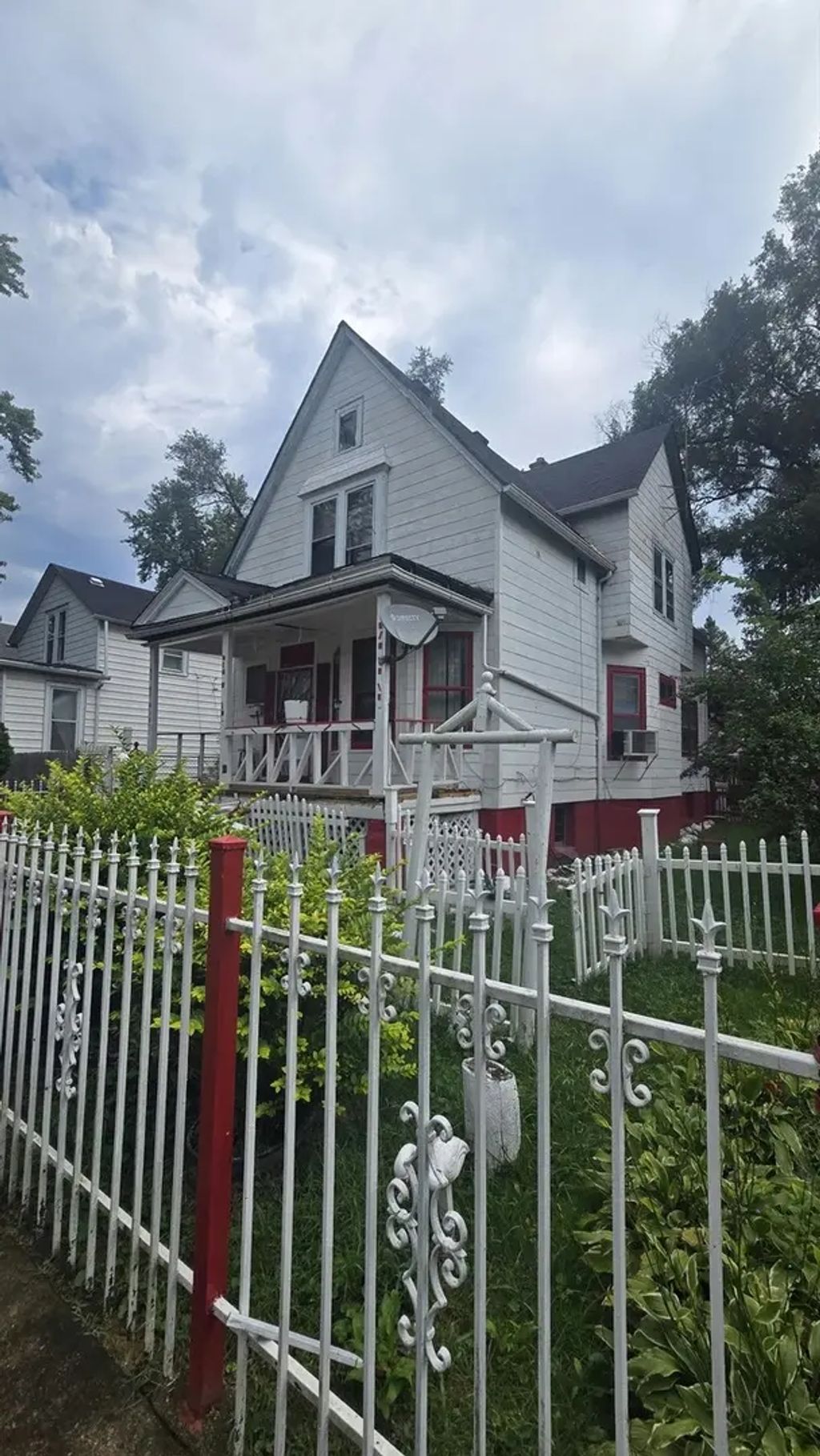 12047 S Parnell Avenue, Chicago