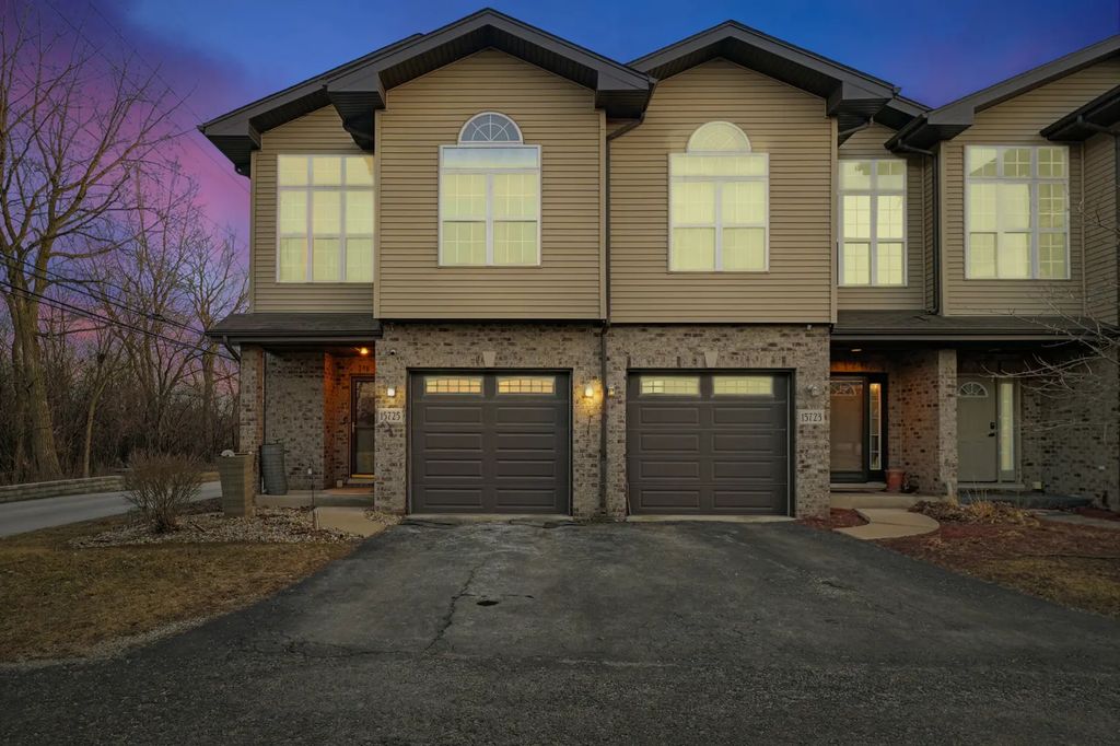 15725 S Kedzie Avenue S 9, Markham