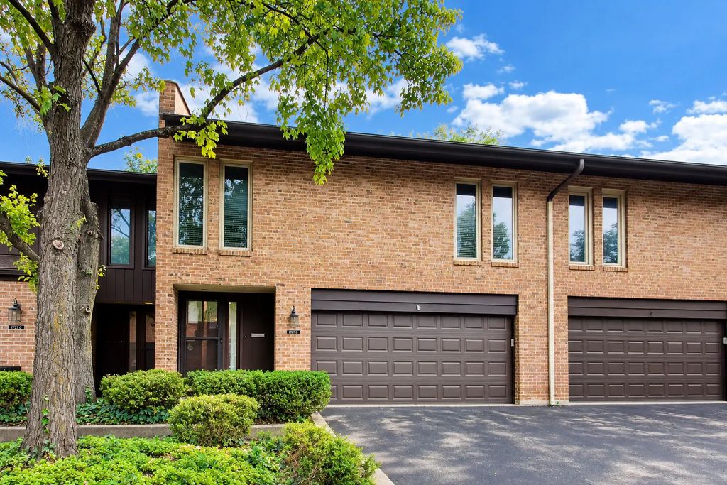 1712 Wildberry Drive B, Glenview, 60025