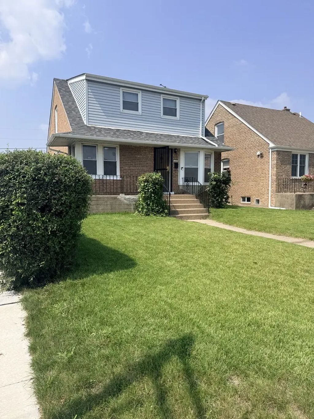 11056 S State Line Road, Chicago