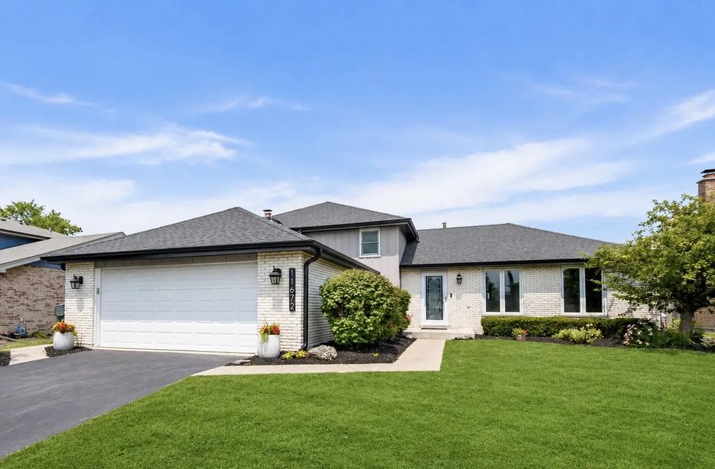 11672 Glenview Drive, Orland Park