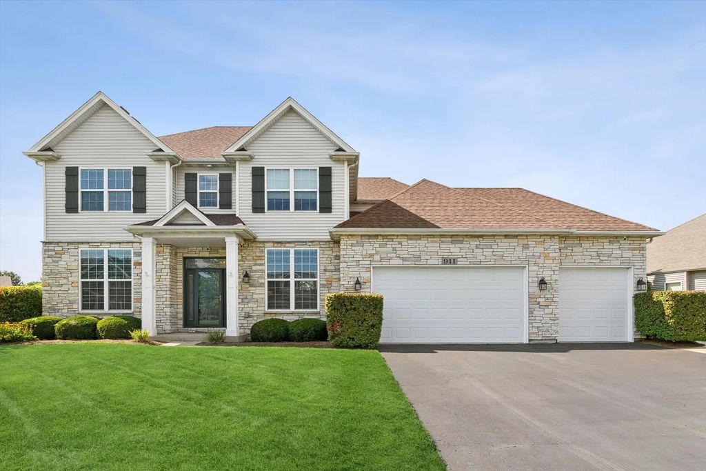 911 Hayden Drive, Yorkville