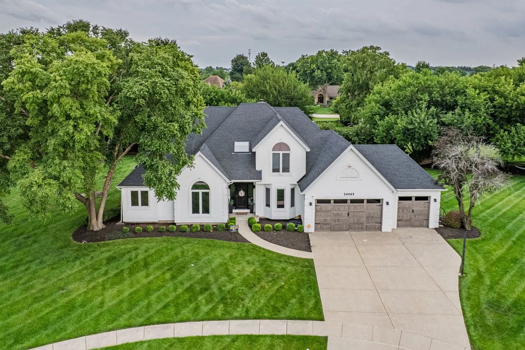 24065 Ascot Court, Naperville