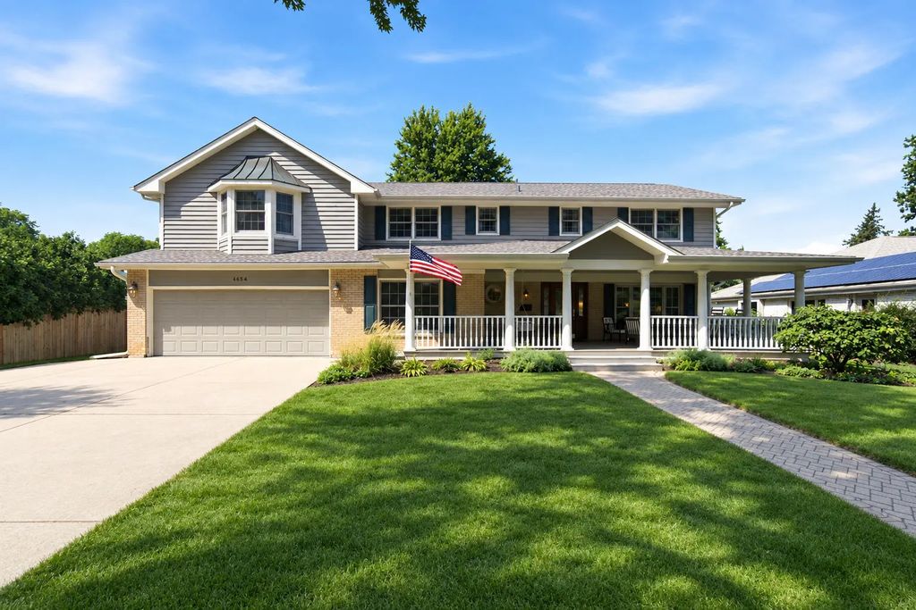 1654 Wadsworth Road, Wheaton