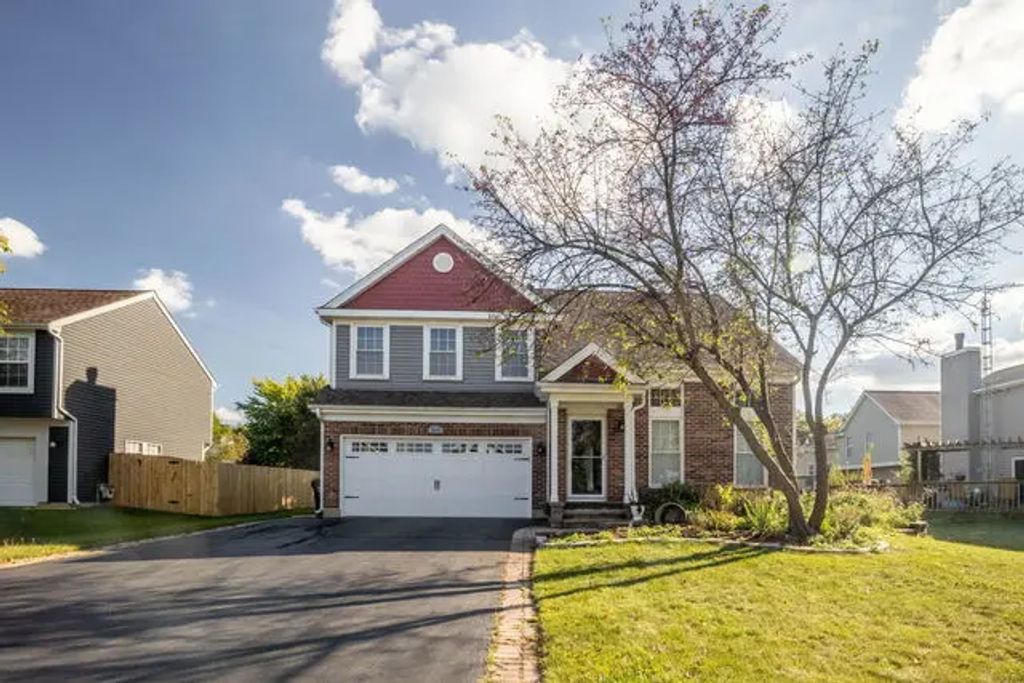 1575 Stockton Lane, Crystal Lake