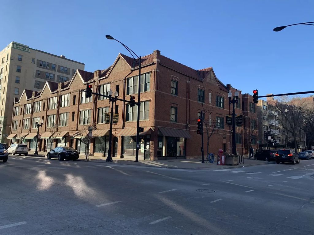 5608 N Kenmore Avenue 3, Chicago, 60660