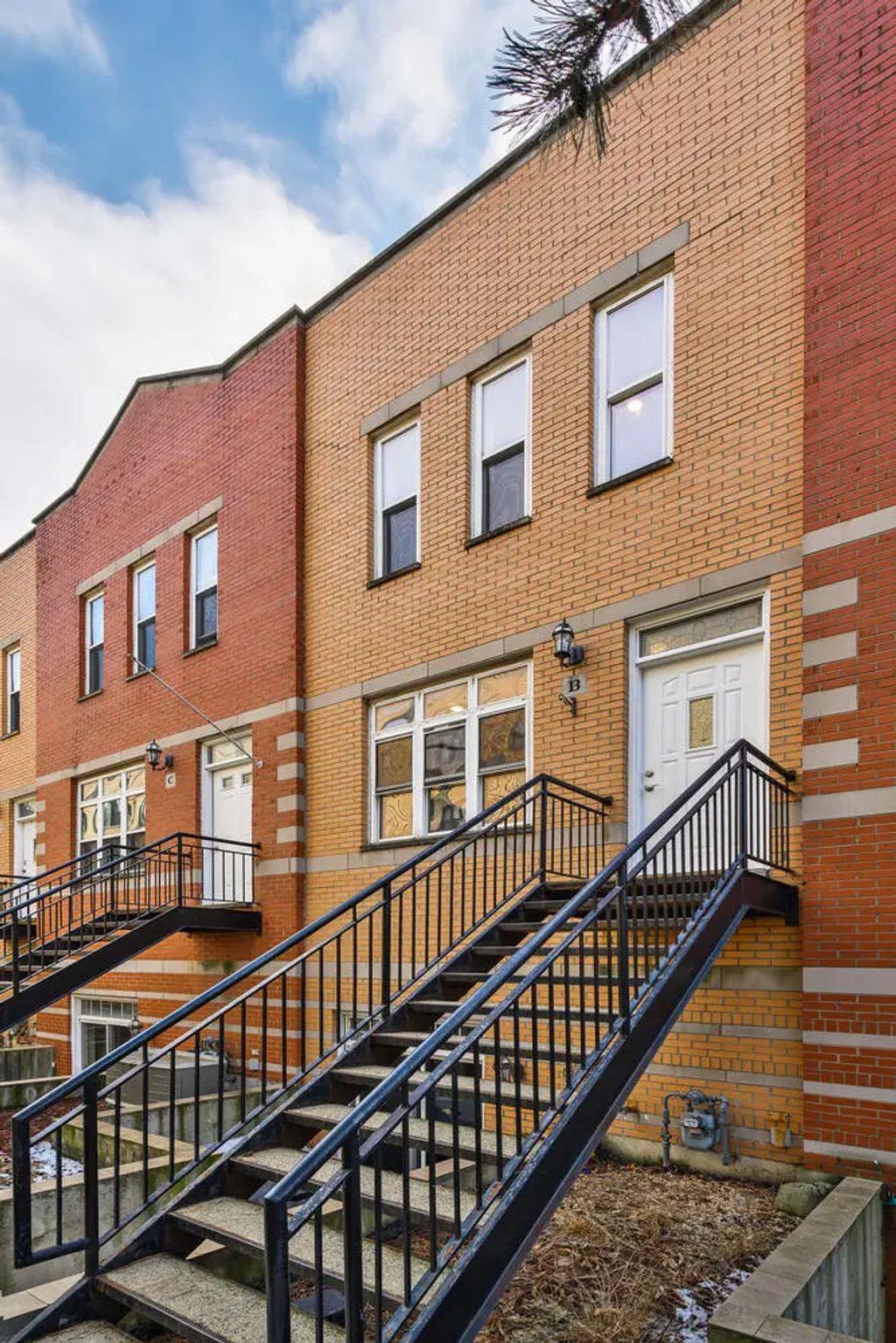1919 N Drake Avenue B, Chicago, 60647
