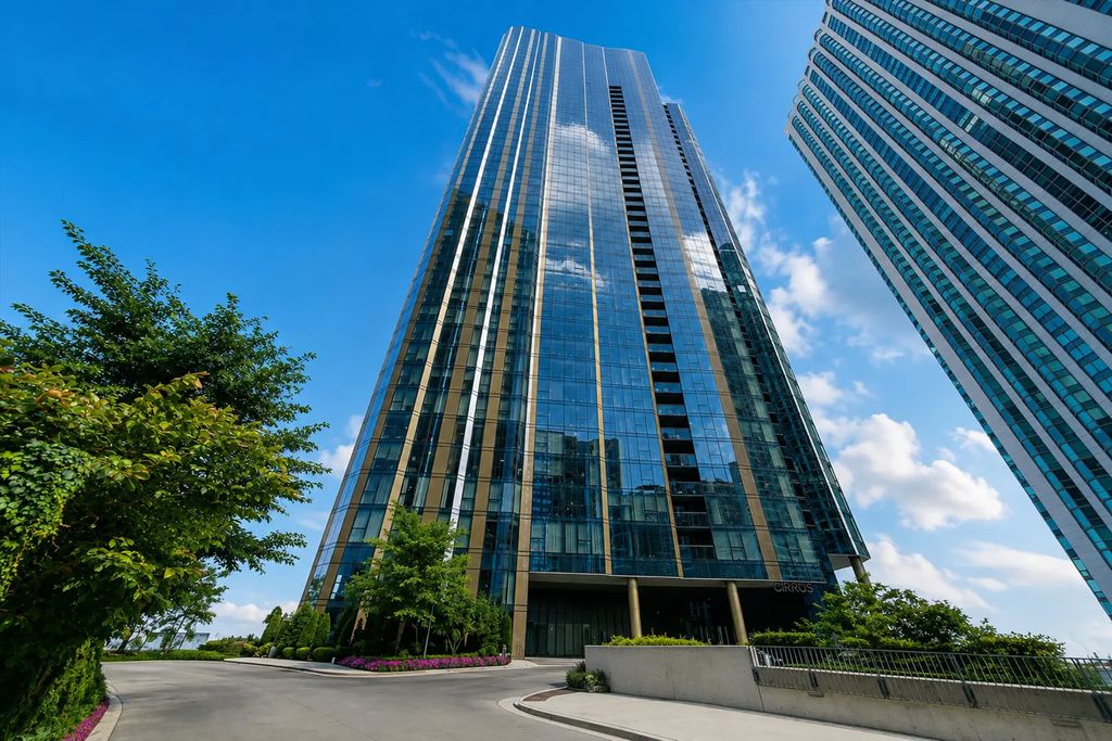 211 N Harbor Drive 3605, Chicago, 60601