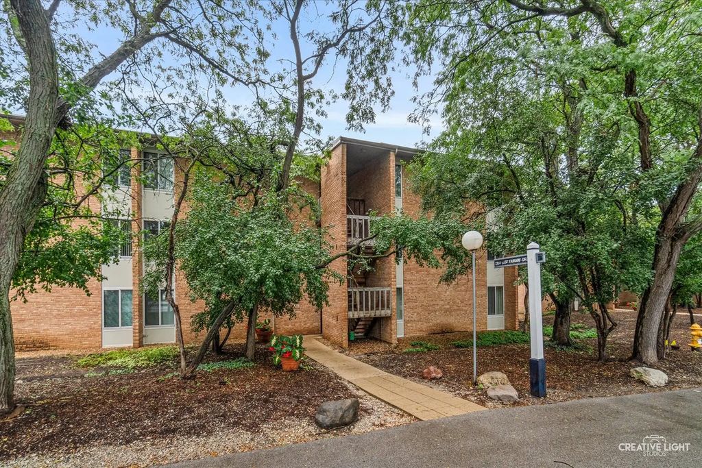 1601 Fairway Drive 2g, Lisle