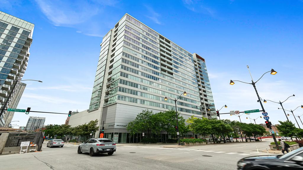 659 W Randolph Street 1016, Chicago, 60661
