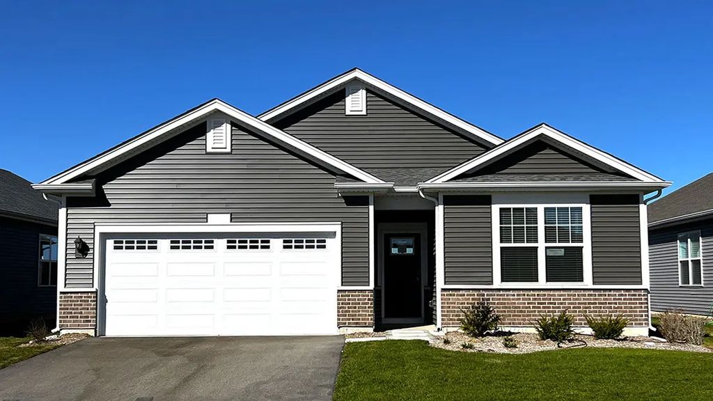 2553 Skye Drive, Pingree Grove