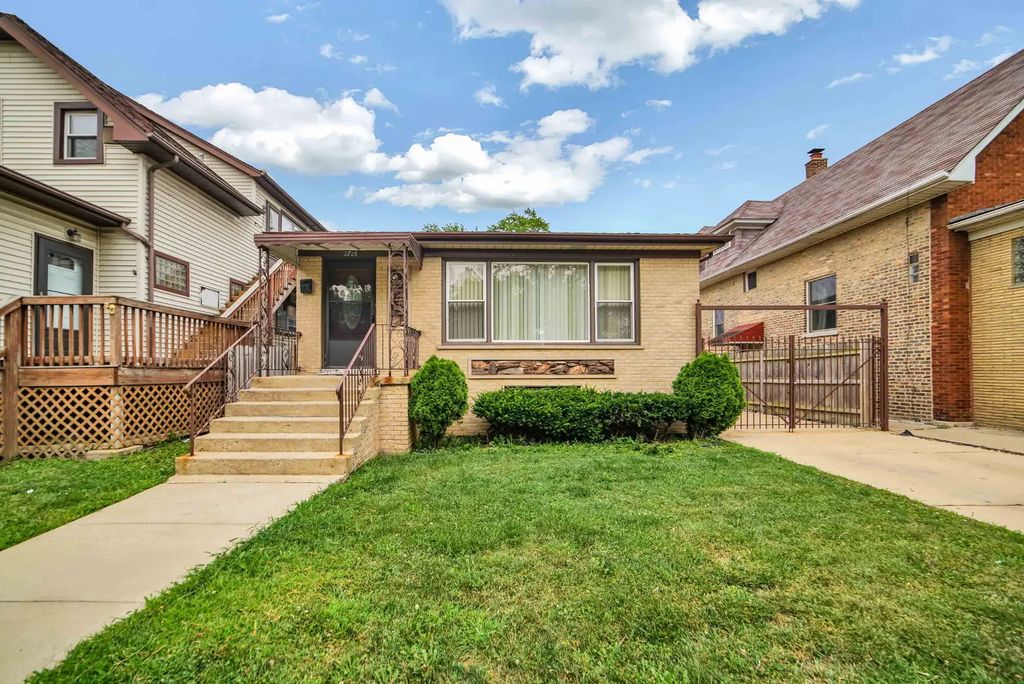 2725 N Oak Park Avenue, Chicago, 60707