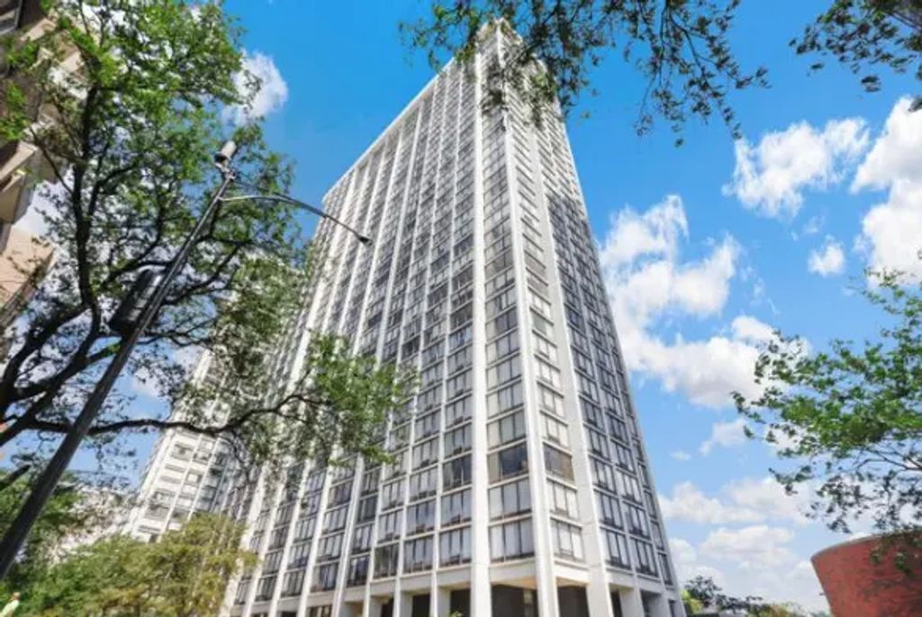 5445 N Sheridan Road 1112, Chicago
