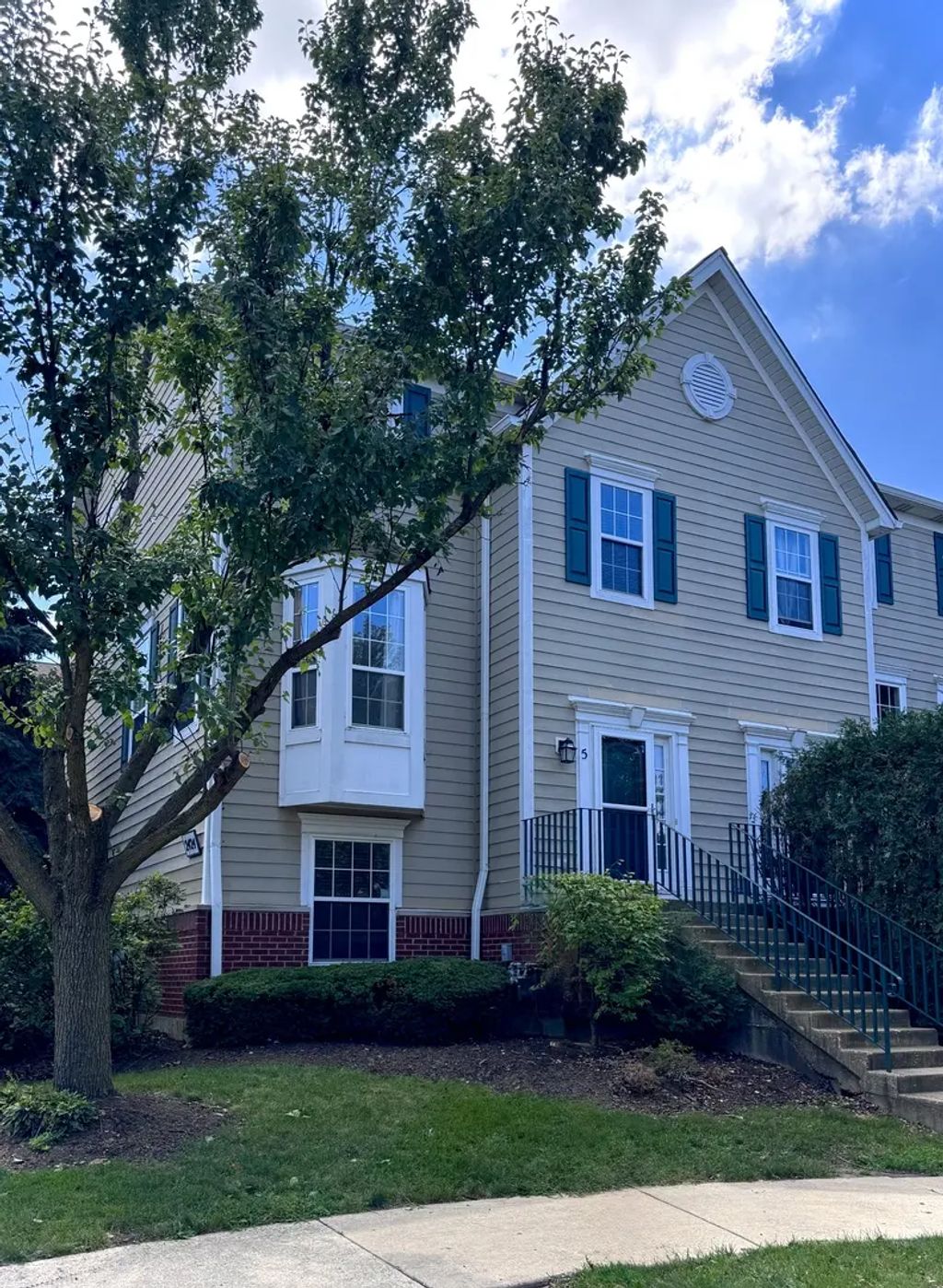 2424 Courtyard Circle 5, Aurora