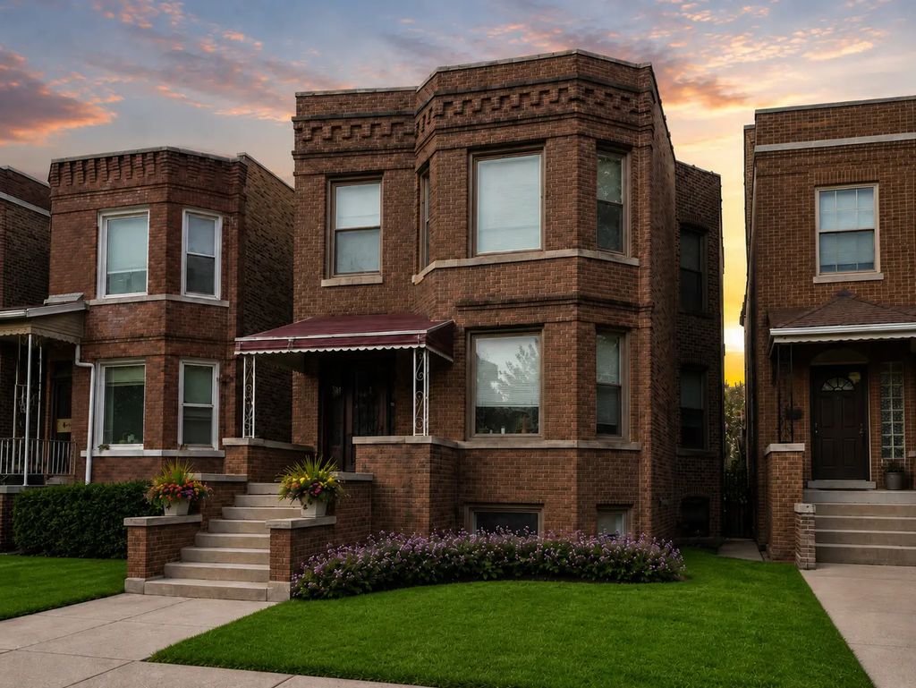4935 W Cullom Avenue G, Chicago