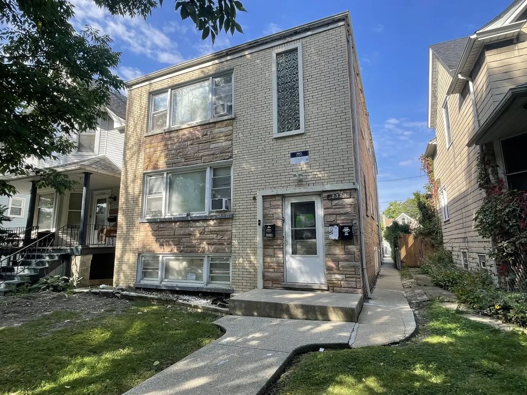 2328 N Lawndale Avenue, Chicago, 60647